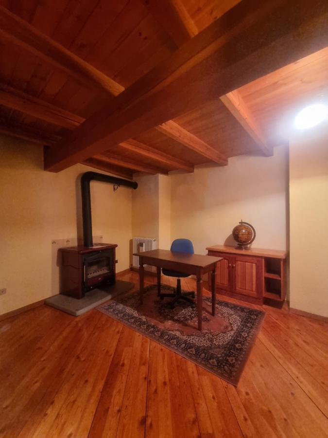 L'Atelier Du Temps - Woodstone Villa อาออสตา ภายนอก รูปภาพ